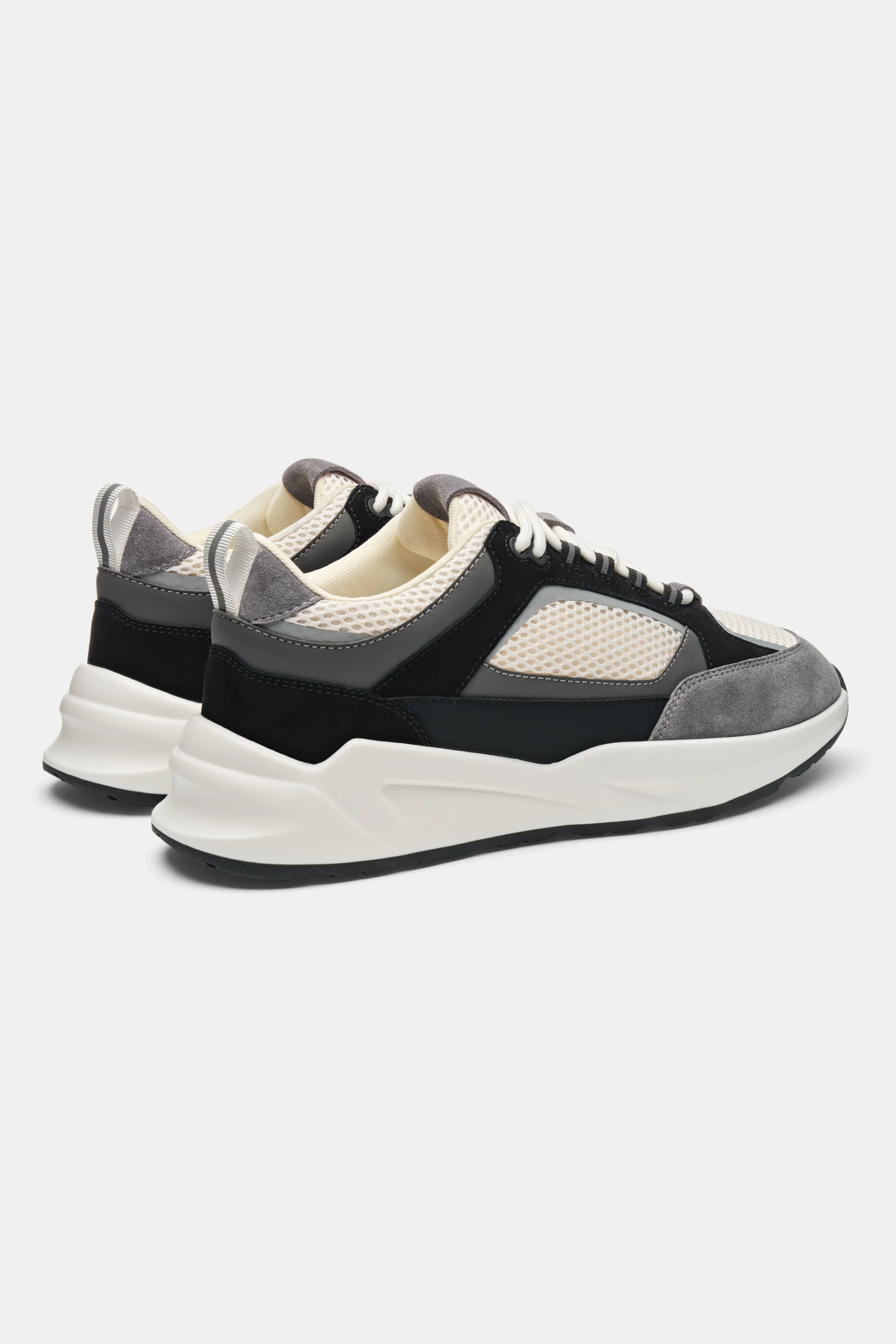 THE AREZZO RUNNER - Image 15