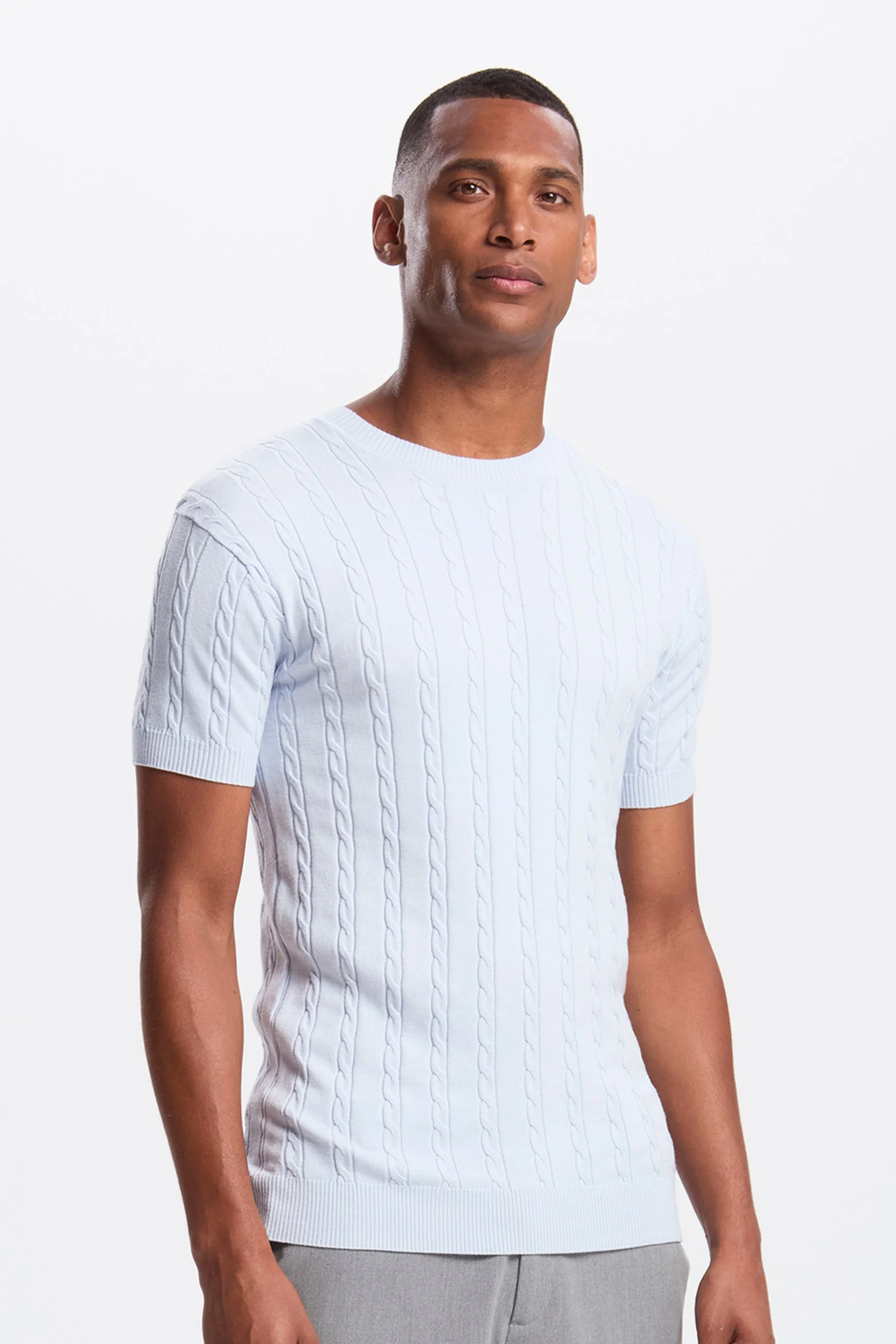 THE CABLE SHORT SLEEVE T-SHIRT - Image 16