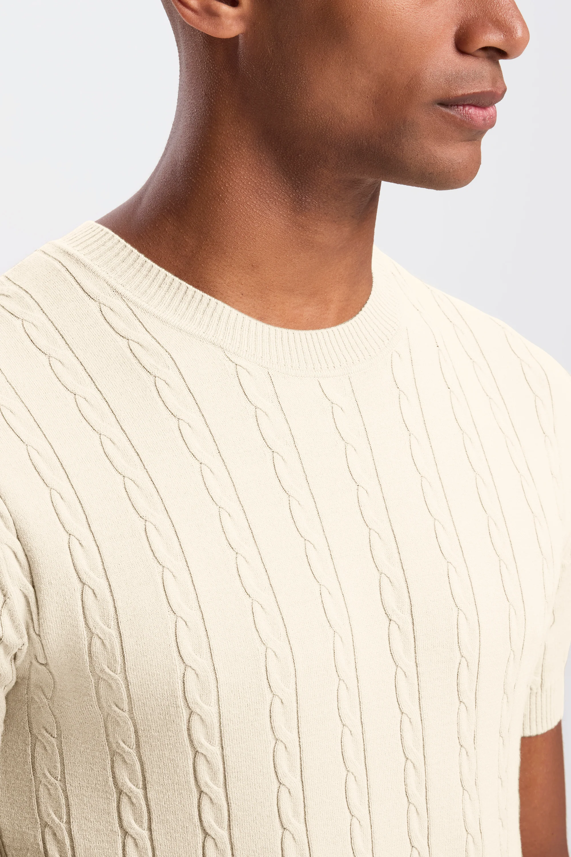 THE CABLE SHORT SLEEVE T-SHIRT - Image 9