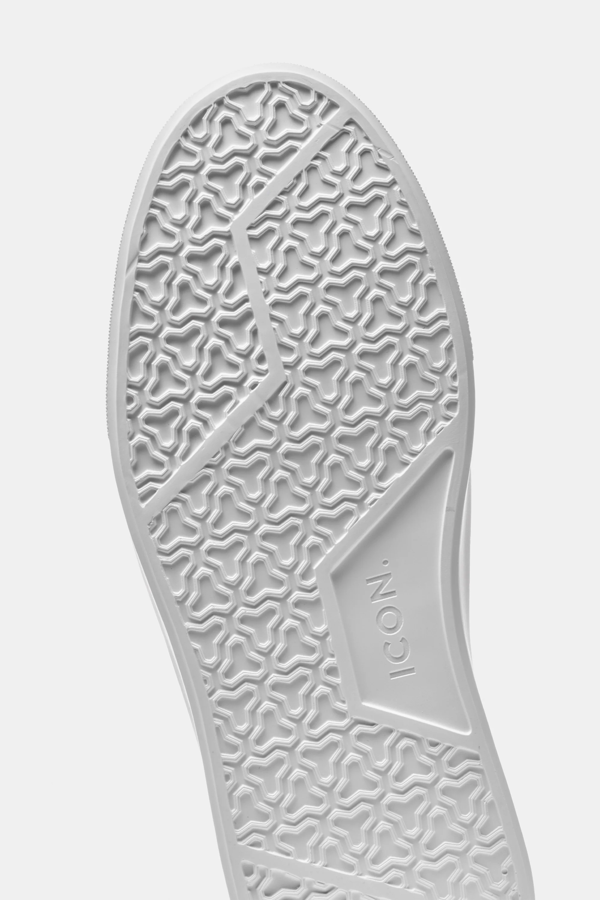 THE CLASSIC SUEDE TRAINER - Image 12