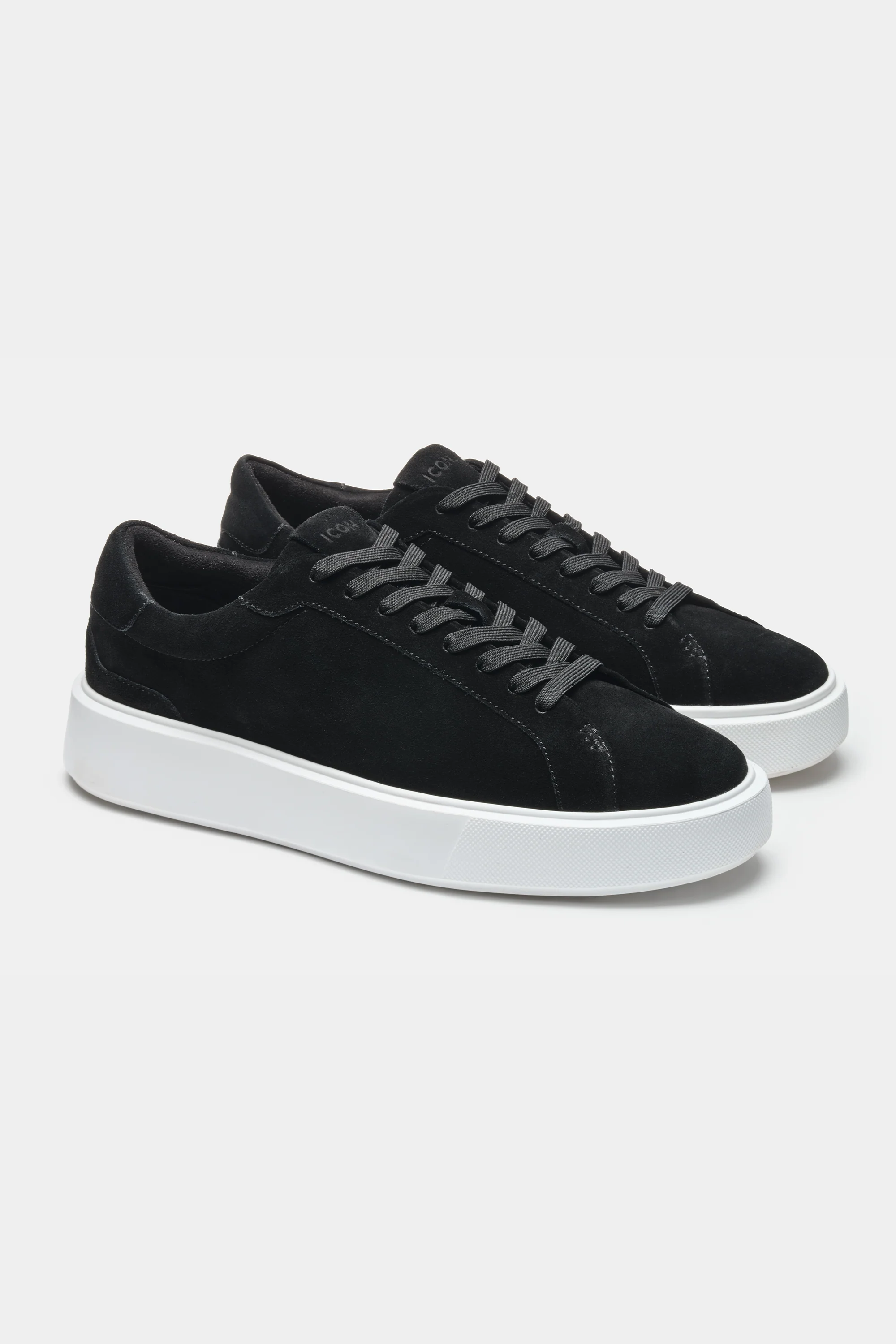 THE CLASSIC SUEDE TRAINER - Image 14