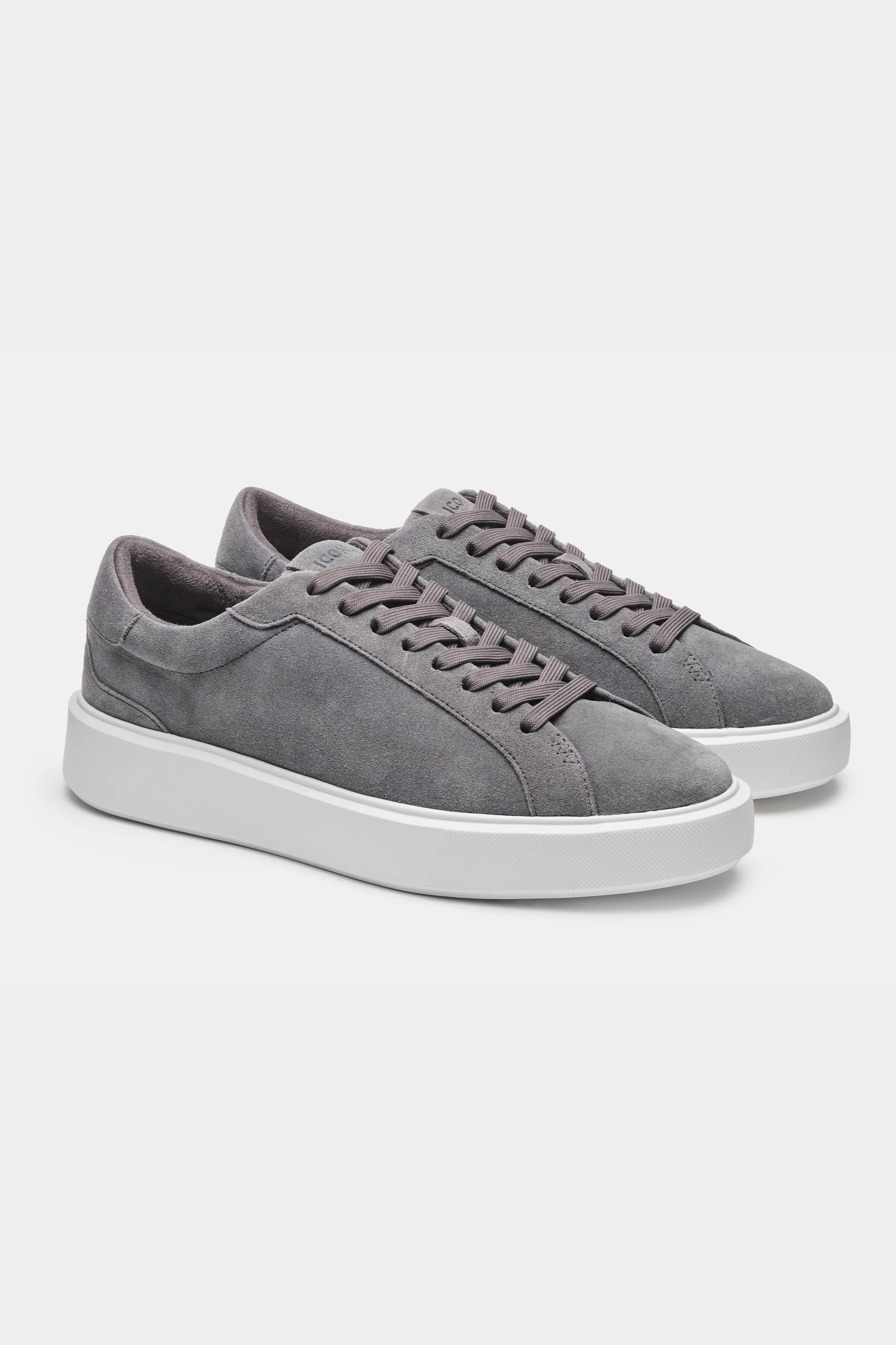 THE CLASSIC SUEDE TRAINER - Image 20