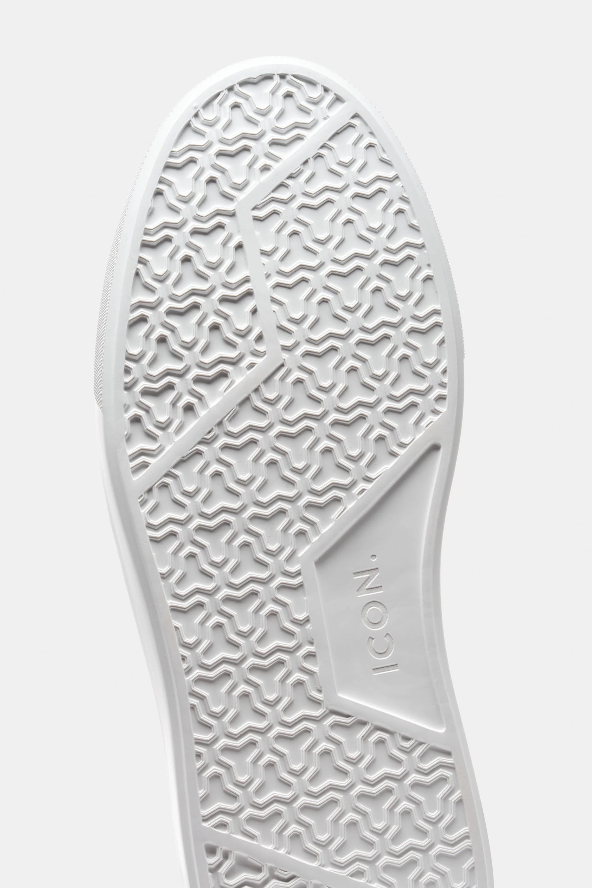 THE CLASSIC SUEDE TRAINER - Image 30