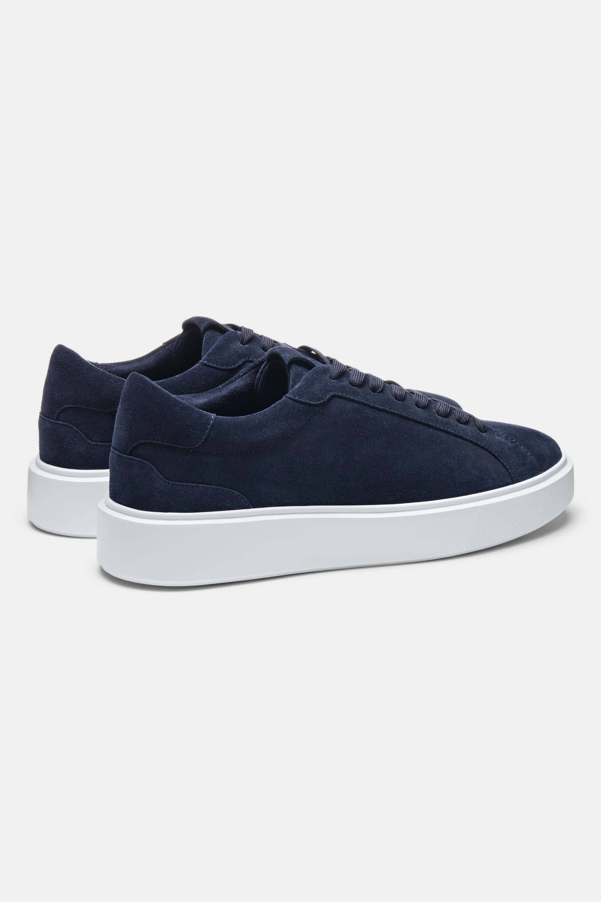 THE CLASSIC SUEDE TRAINER - Image 33