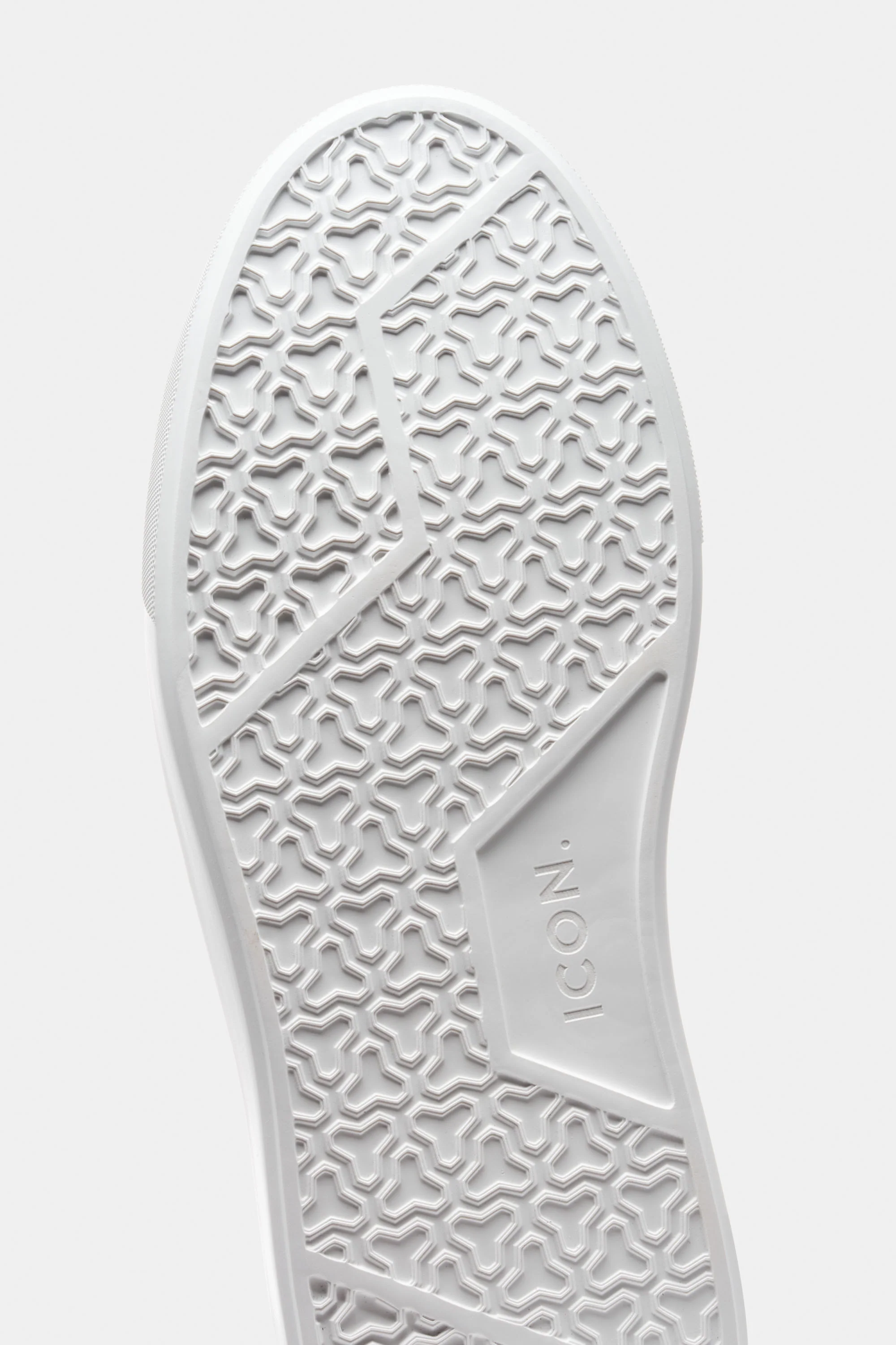 THE CLASSIC SUEDE TRAINER - Image 36