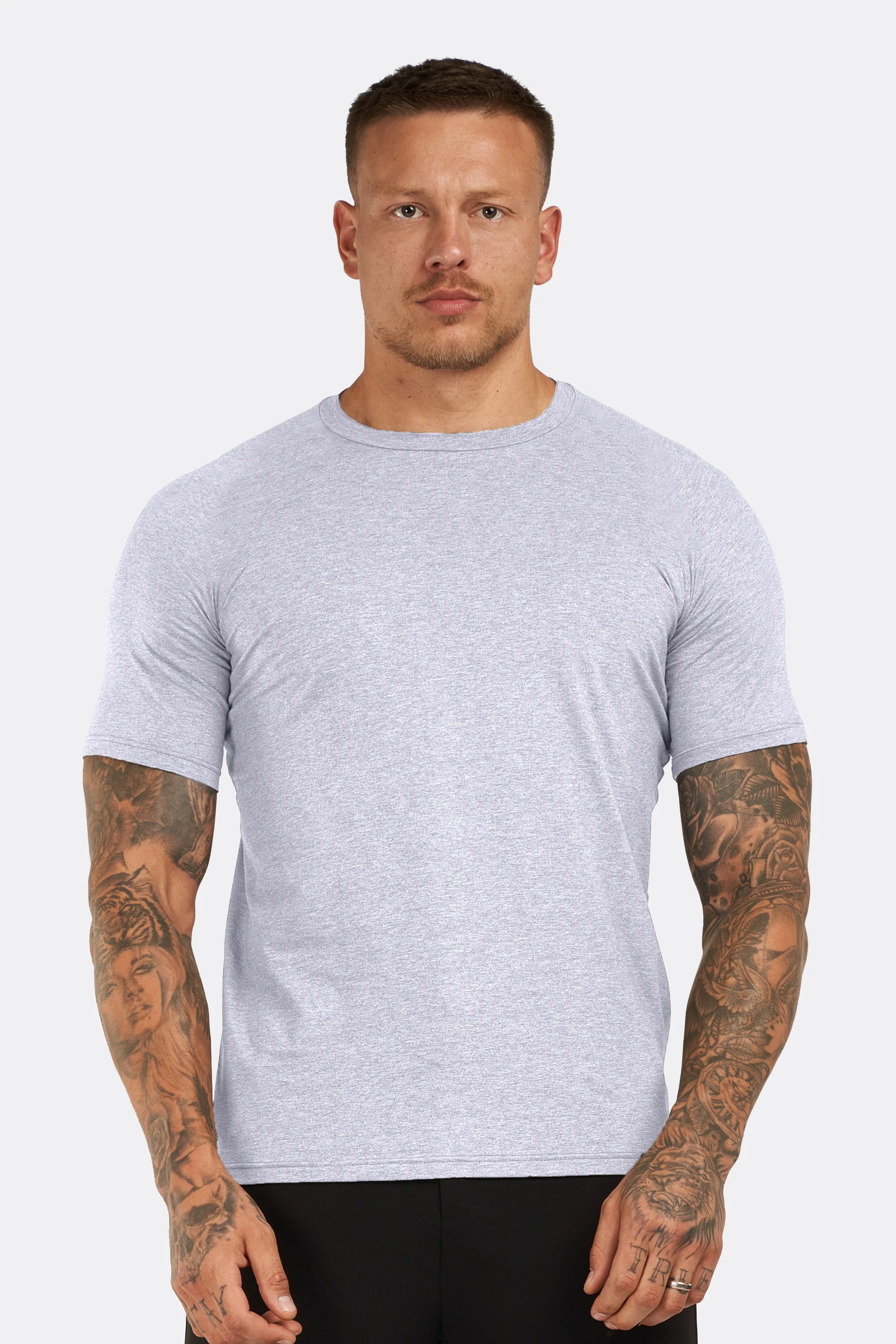 THE ESSENTIAL T-SHIRT - Image 15