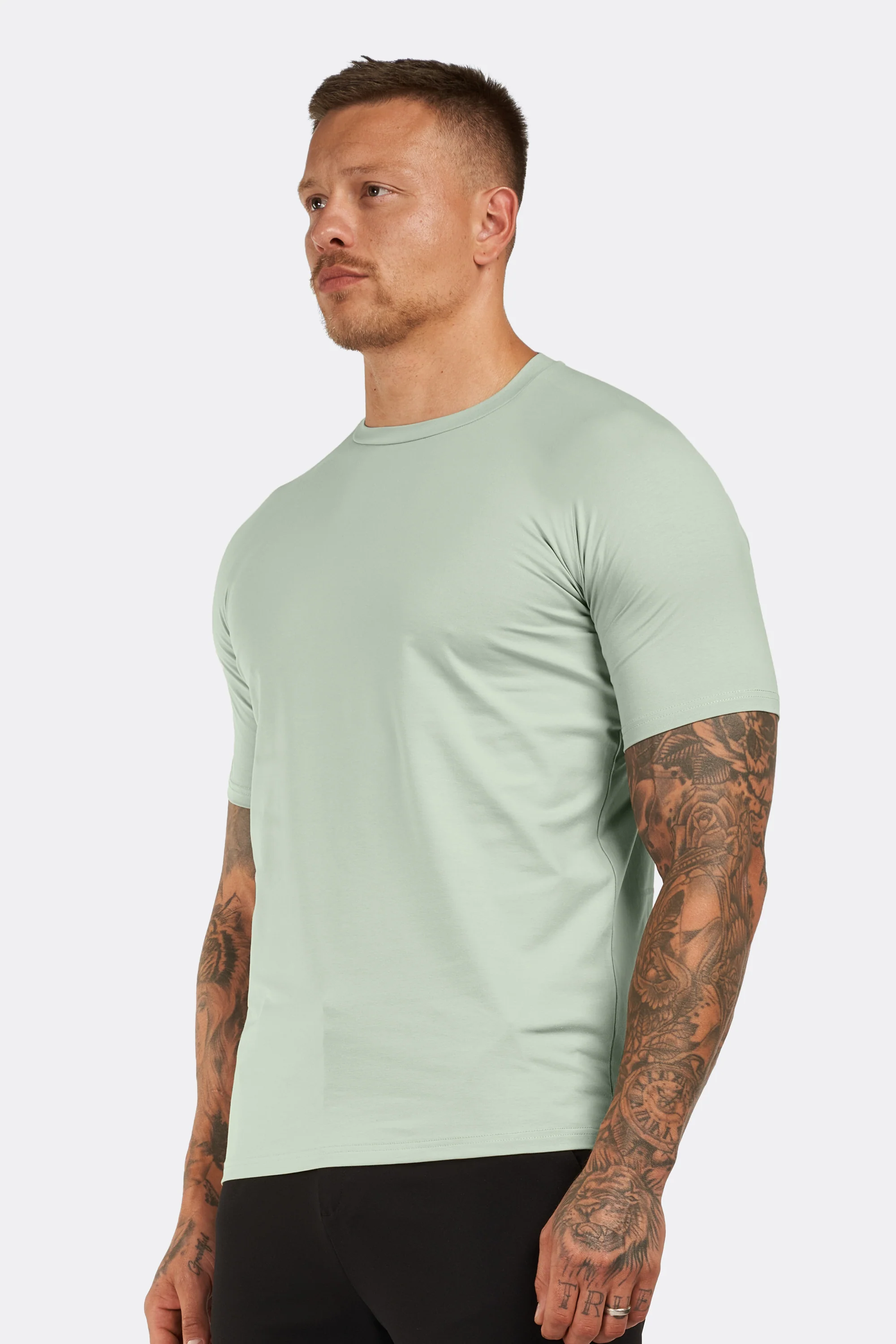 THE ESSENTIAL T-SHIRT - Image 20