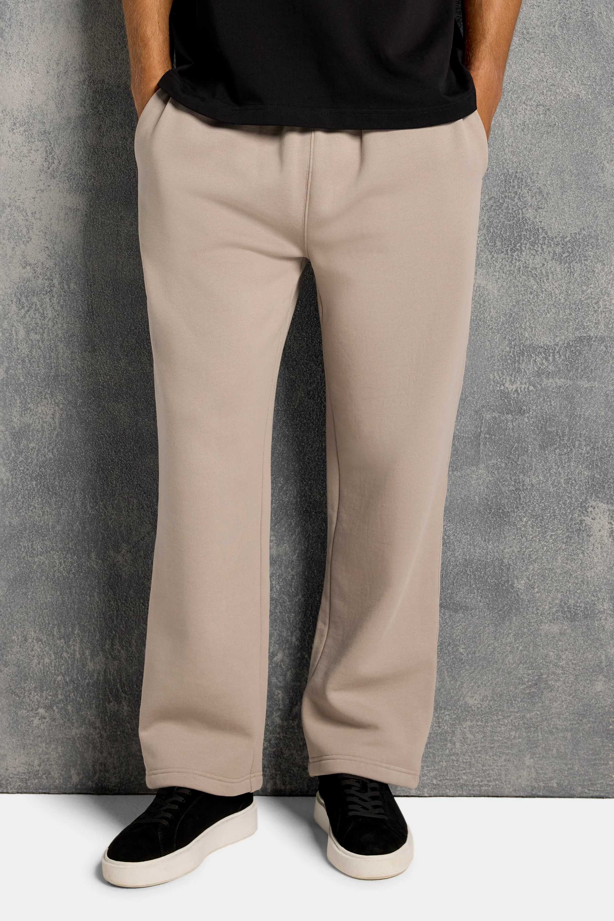 THE MILAN JOGGER - Image 10