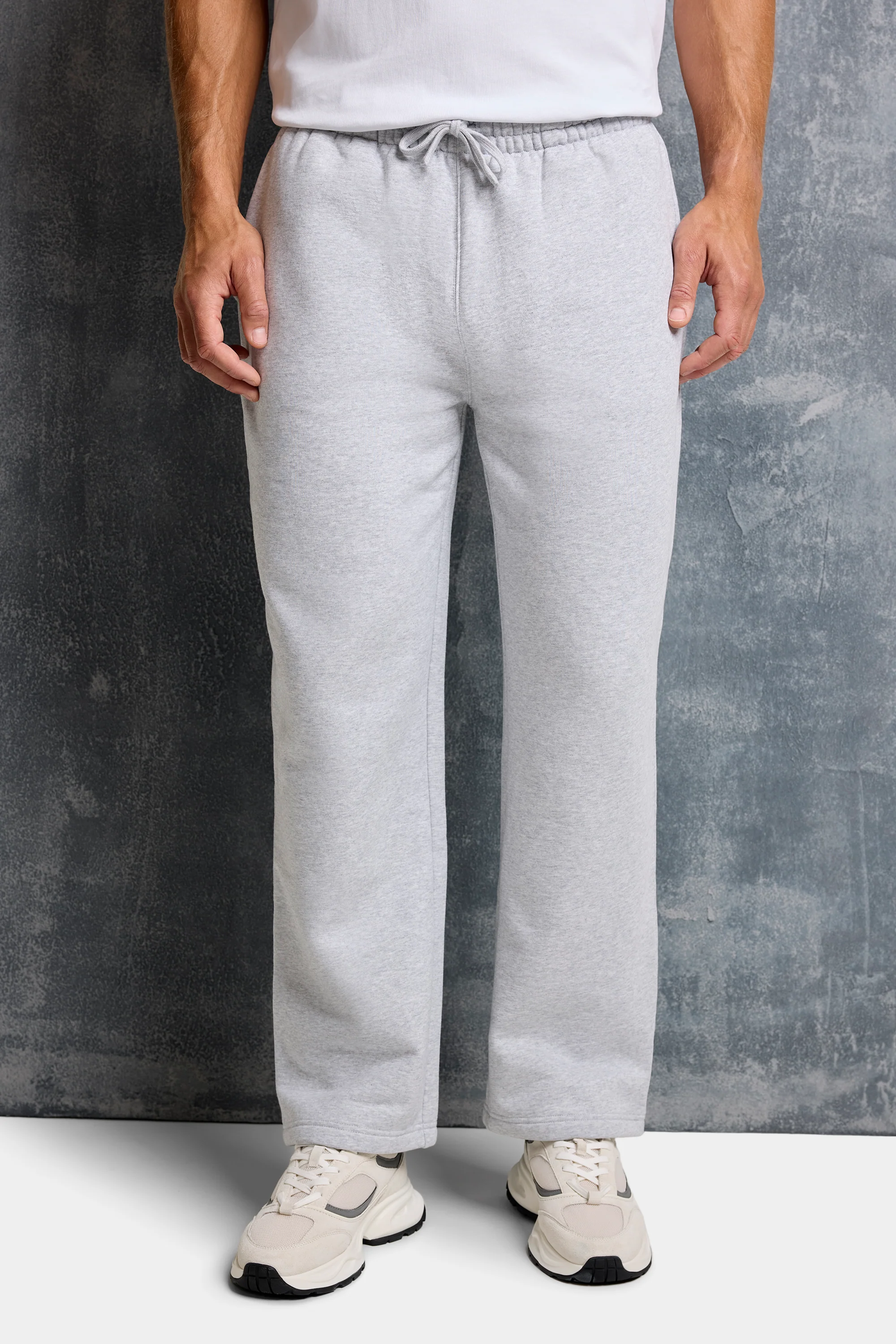 THE MILAN JOGGER - Image 16
