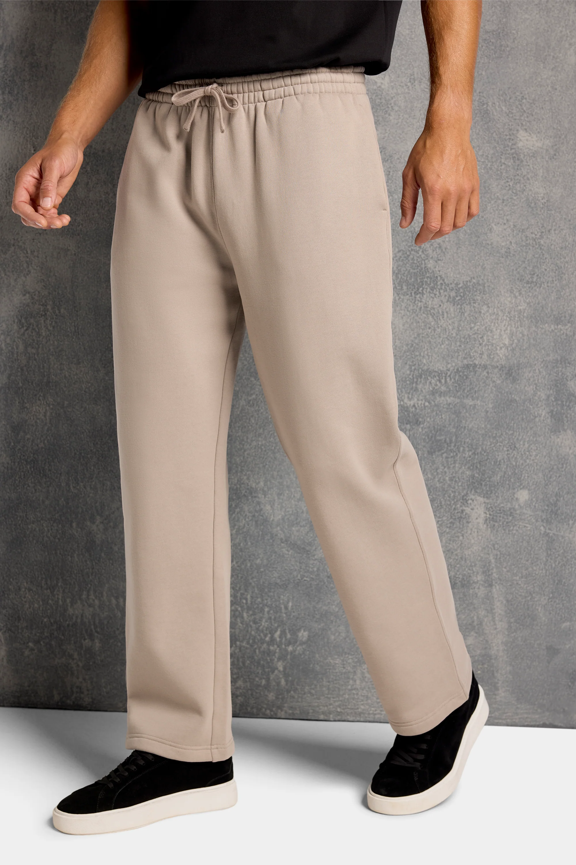 THE MILAN JOGGER - Image 9