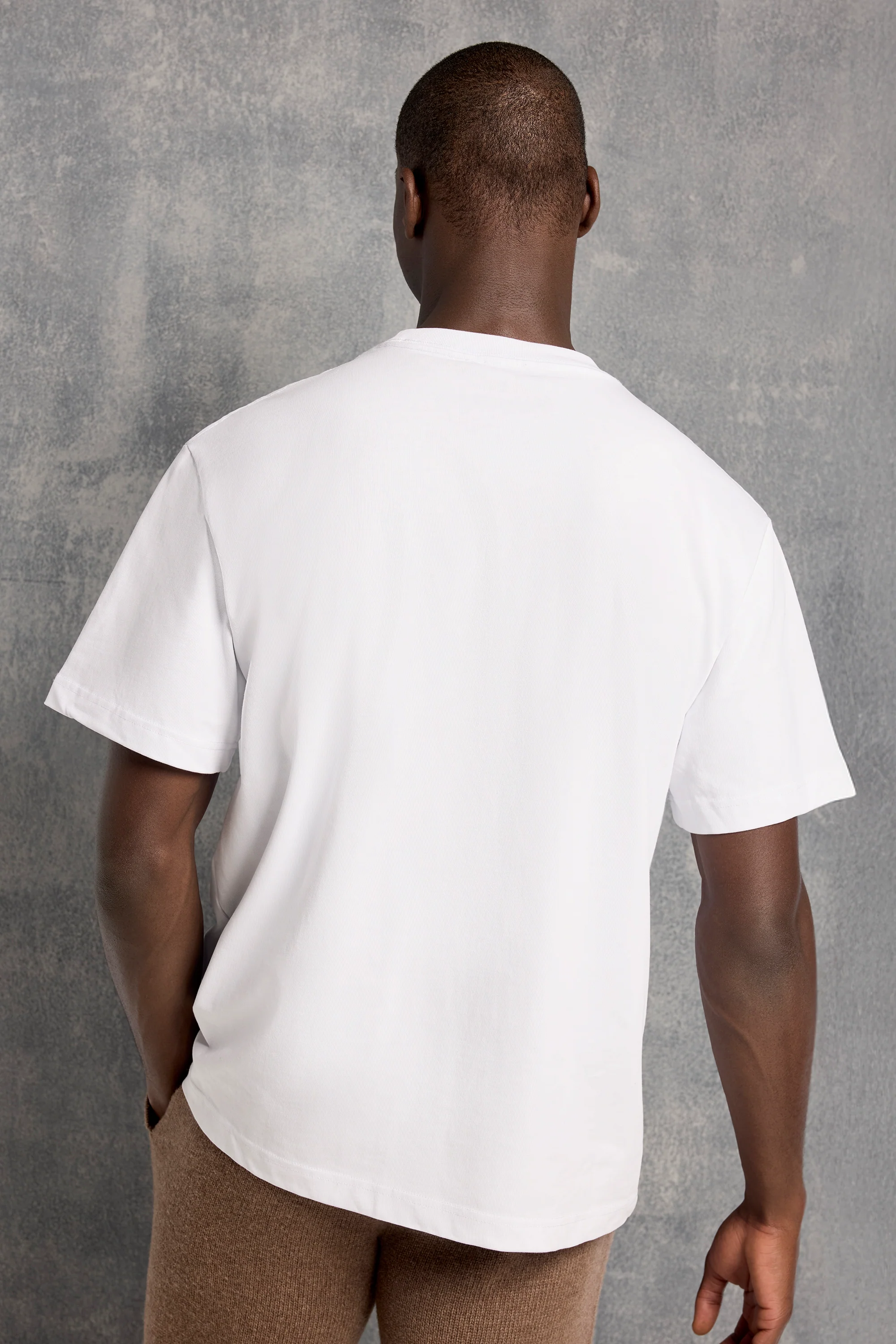 THE OSCAR OVERSIZED T-SHIRT - Image 11