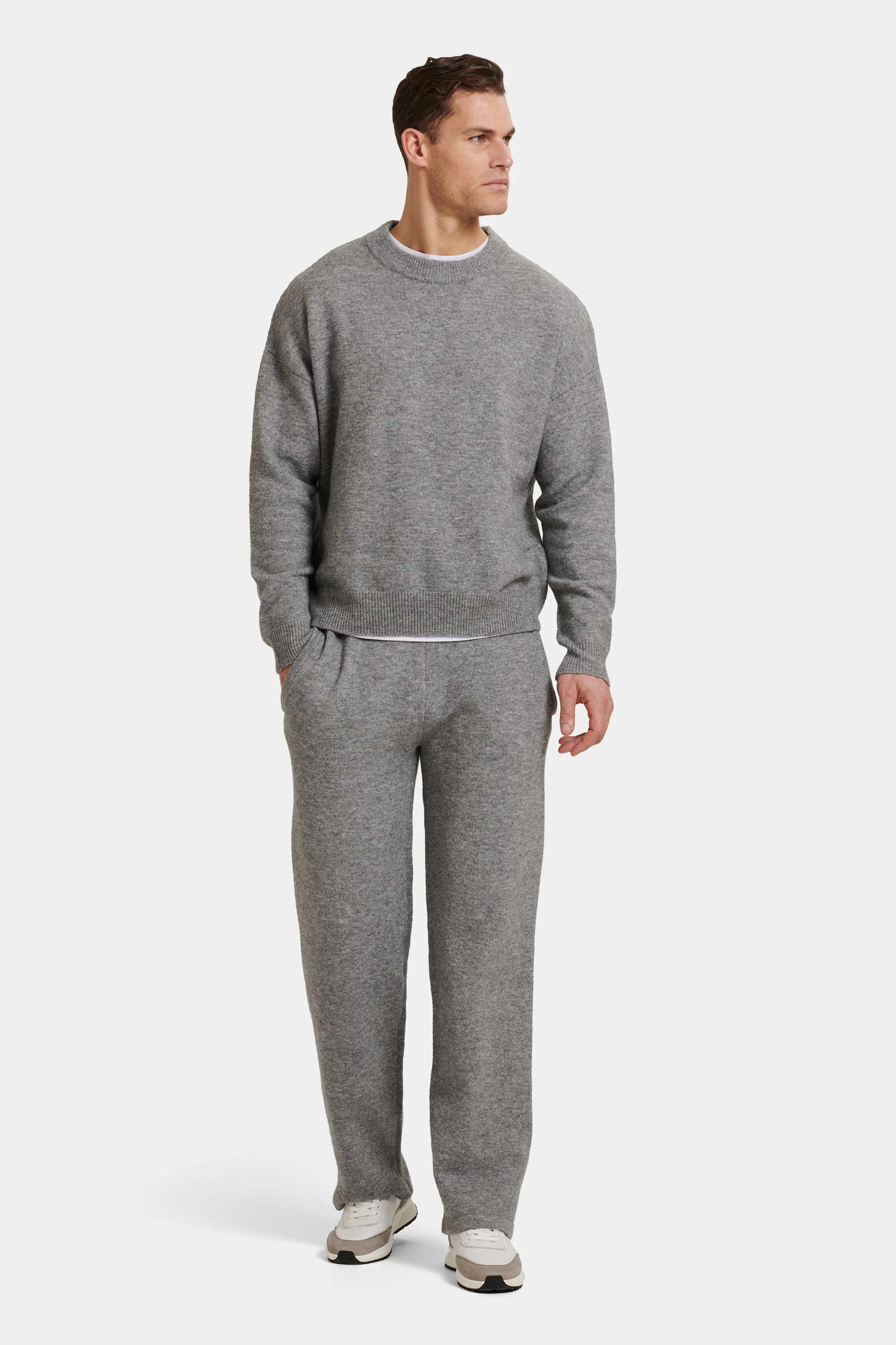 THE SAVONA CREWNECK SWEATER - Image 13