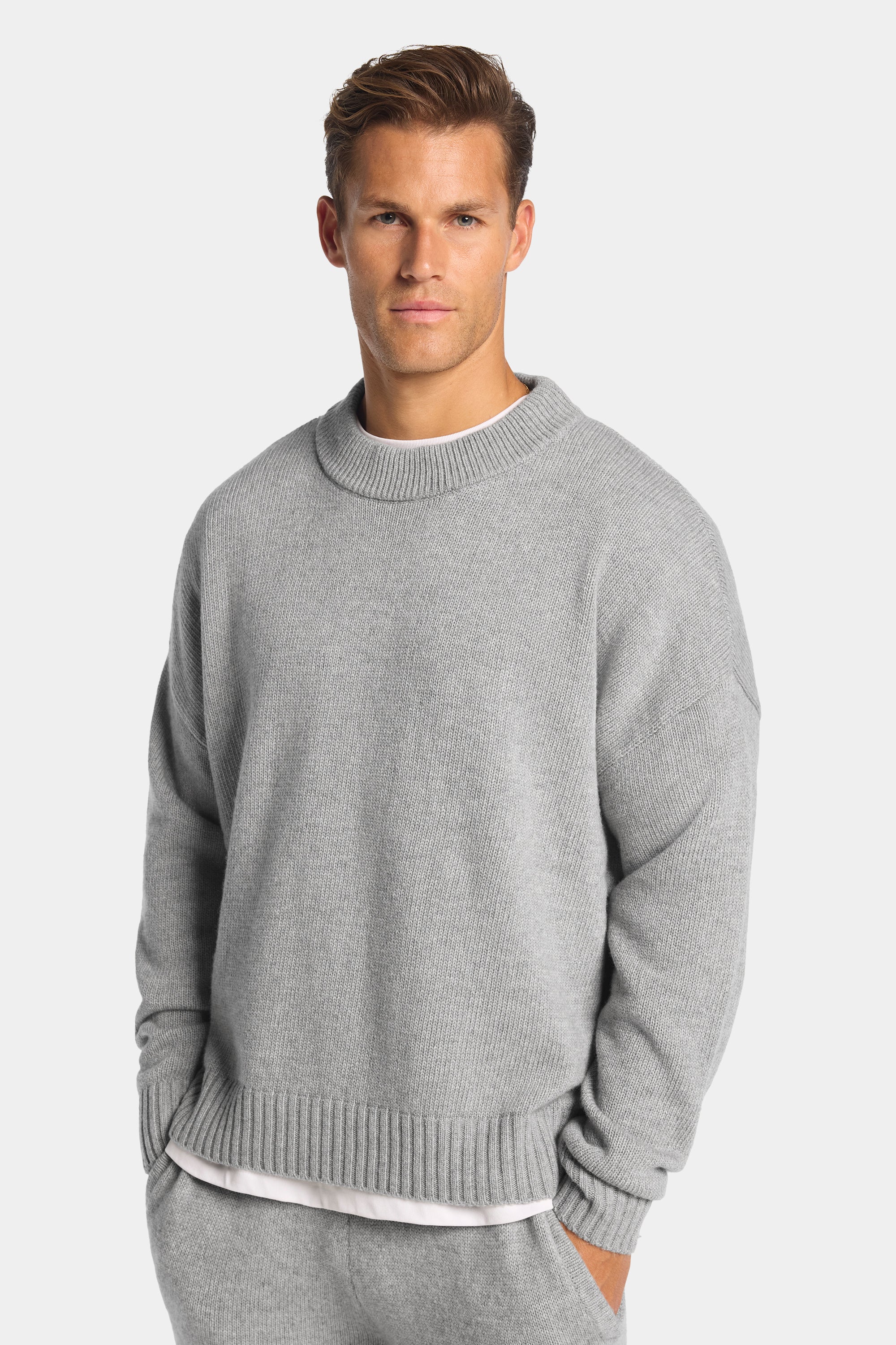 THE SAVONA CREWNECK SWEATER - Image 24