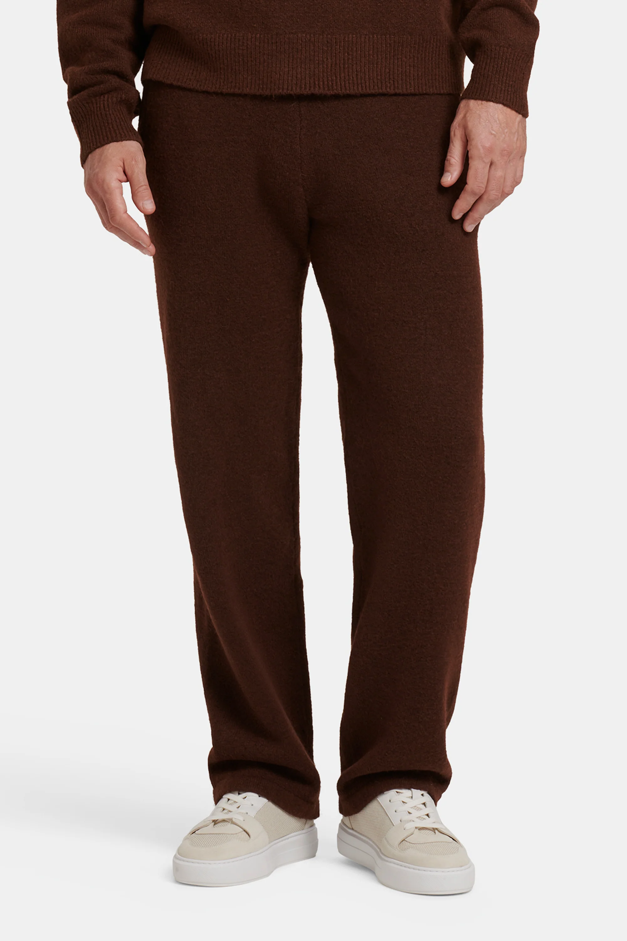 THE SAVONA JOGGER - Image 19