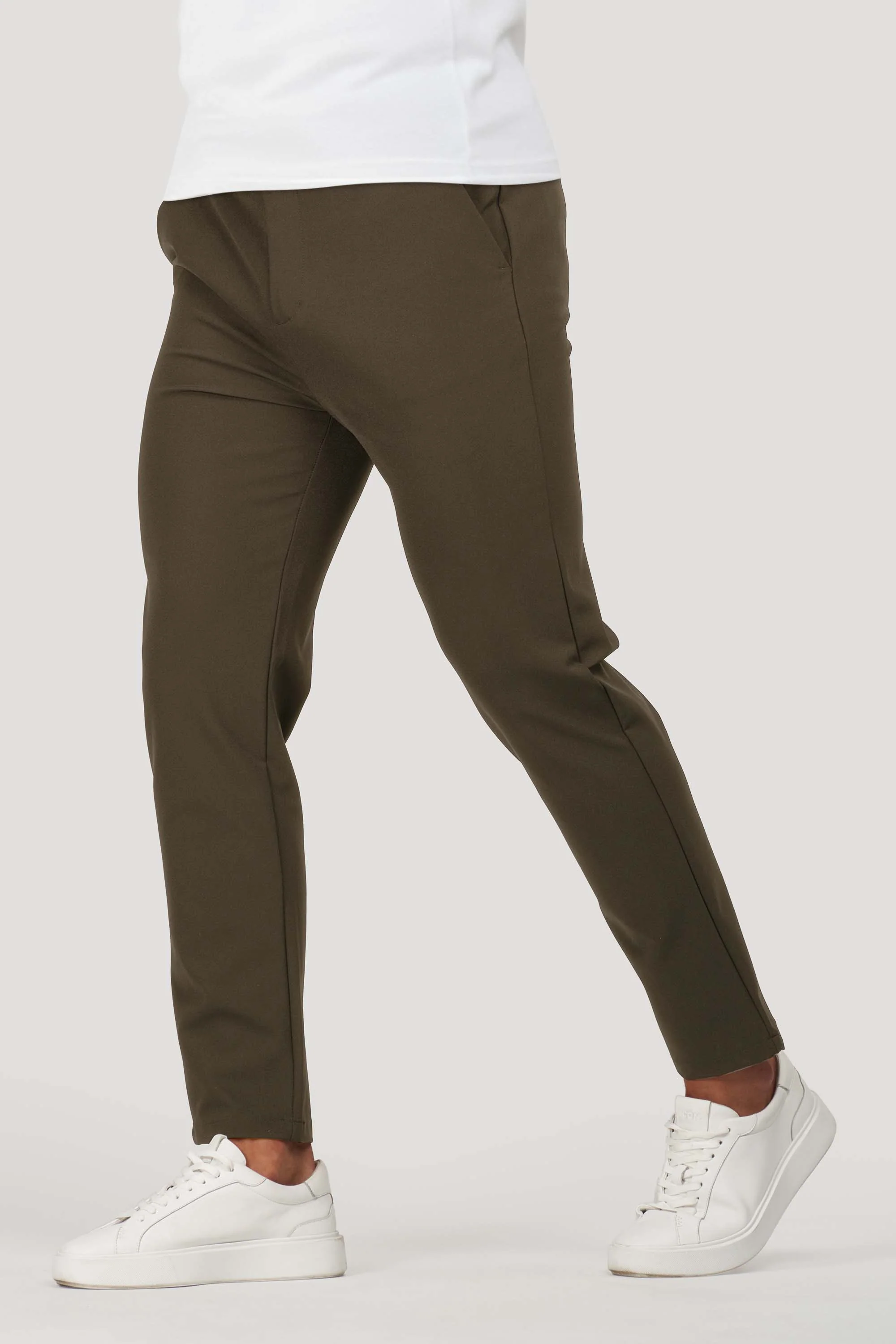 THE TECH TROUSERS - Image 13