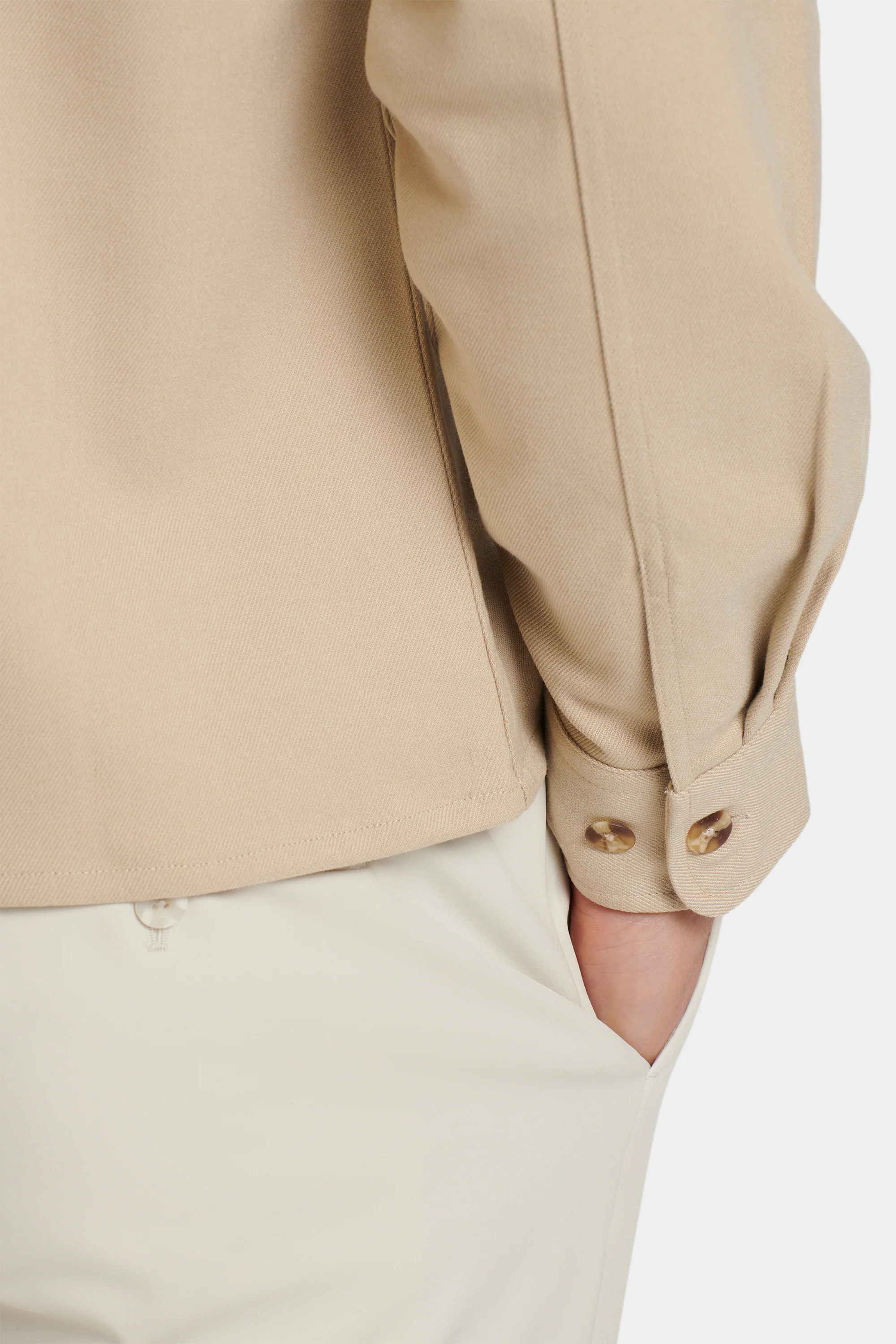 THE VITO OVERSHIRT - Image 13